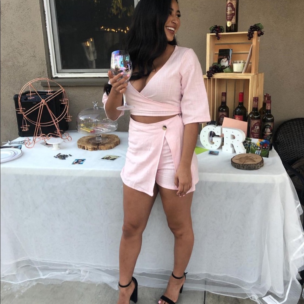 URBAN OURFITTERS size small romper. Light pink. Used once
